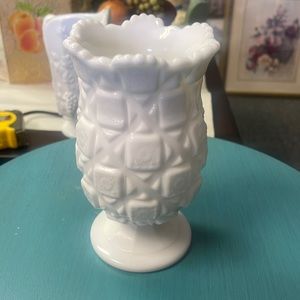 Westmorland Vintage Milk Glass Vase Pineapple - Vintage & collectibles | Color: